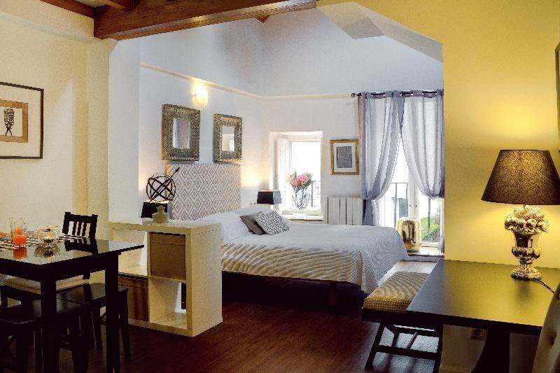 Ferienwohnung Inicia Casas Reales Santiago de Compostela Zimmer foto